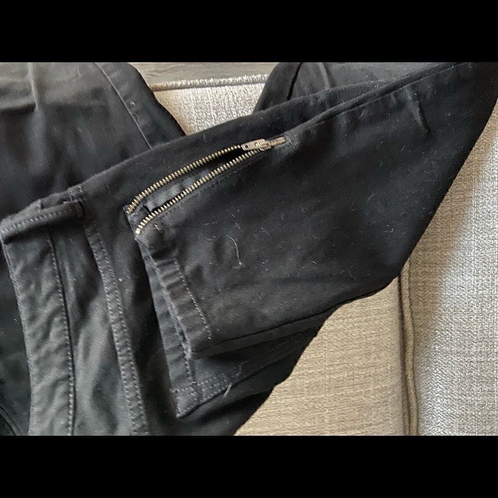 Banana Republic Black Slim Cropped Jeggings Jeans 0 | Black Zipper Pockets - Picture 3 of 3